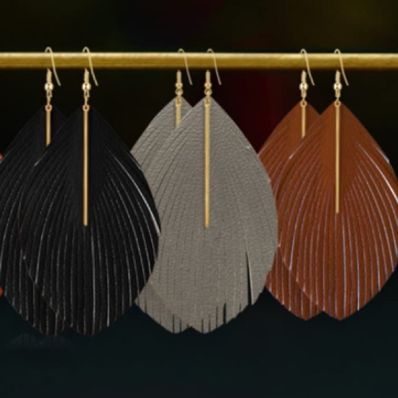 ✨NWT Large Fringe Leather Earrings ✨Hand Crafted ✨Artisan!✨ - Picture 3 of 7